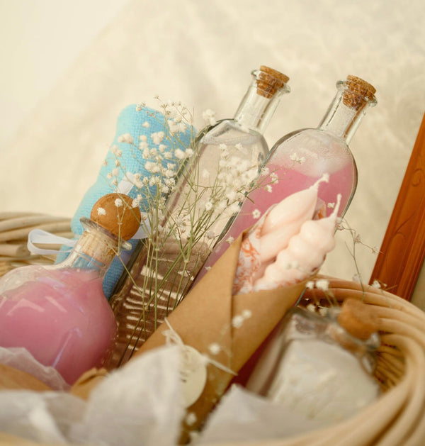 The Grand Vanity Box — 5 Items