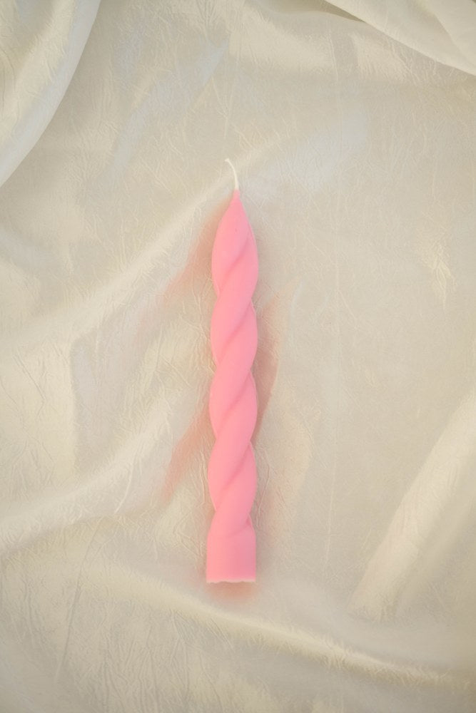 LaRue & Co. Large Swirl taper candle